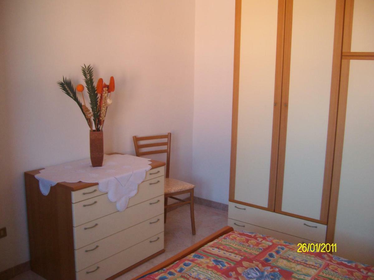 Casa Roberta Appartement Villa San Pietro Buitenkant foto