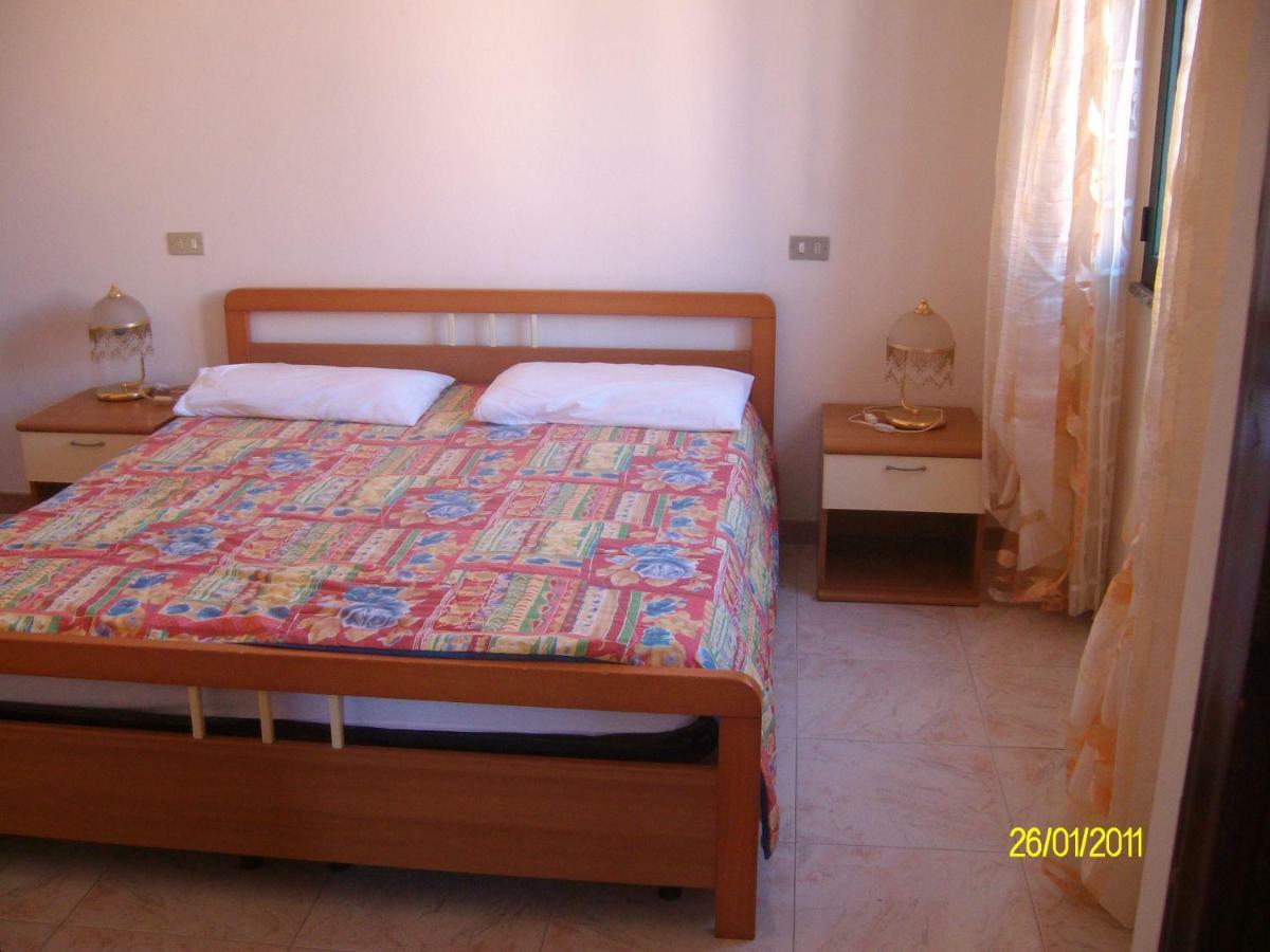 Casa Roberta Appartement Villa San Pietro Buitenkant foto